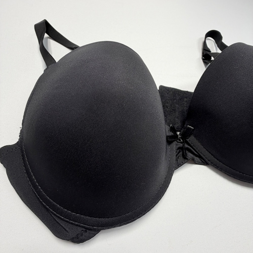 Jaclyn Smith Collection Bra 40B Black Underwire Molded Cups T Shirt Lingerie